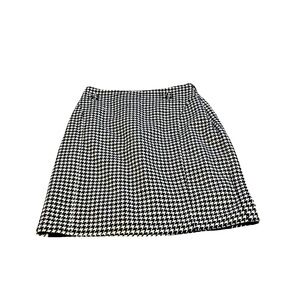 Cynthia Steffe Houndstooth Skirt - winter white and black skirt size 12 runs sm
